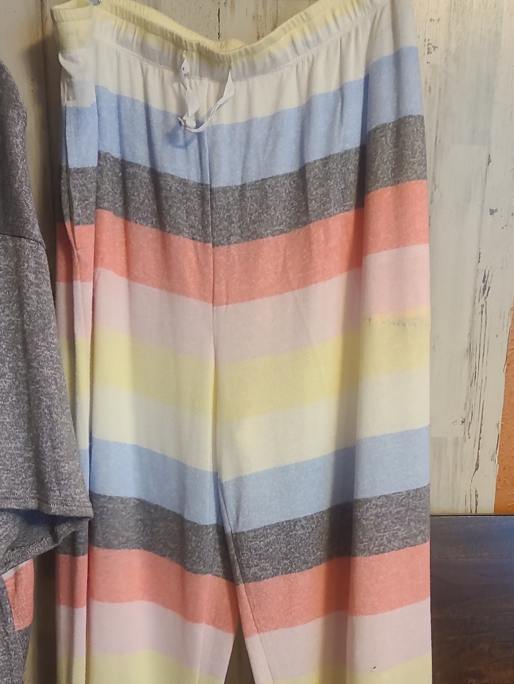 Dkny Cozy Gray Top with Pastel Striped Lounge Pants Set - Picture 6 of 7